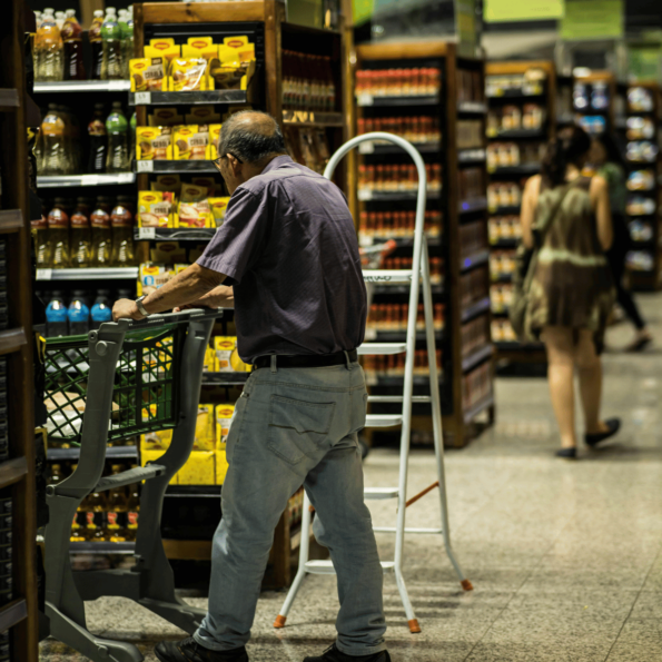 Retail 10 Grocery Store